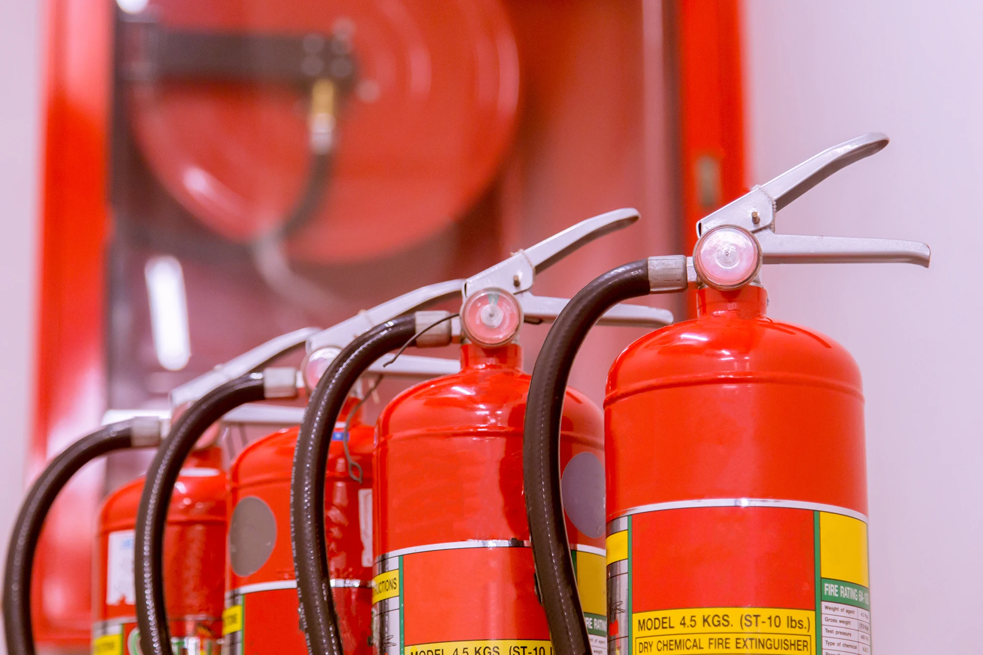 Manipulation d’extincteur et évacuation